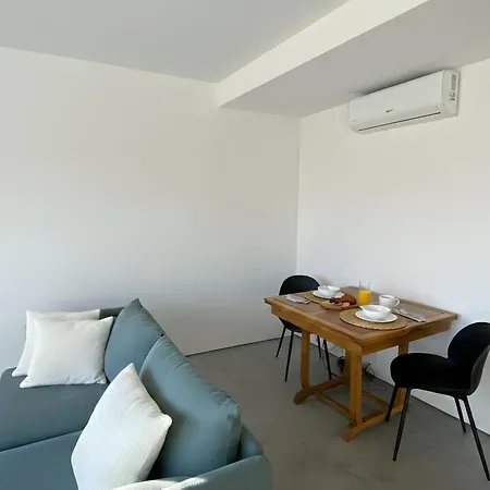 1br With Panoramic View In Historic Centre *