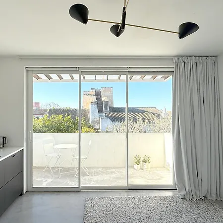 Apartment 1br With Panoramic View In Historic Centre