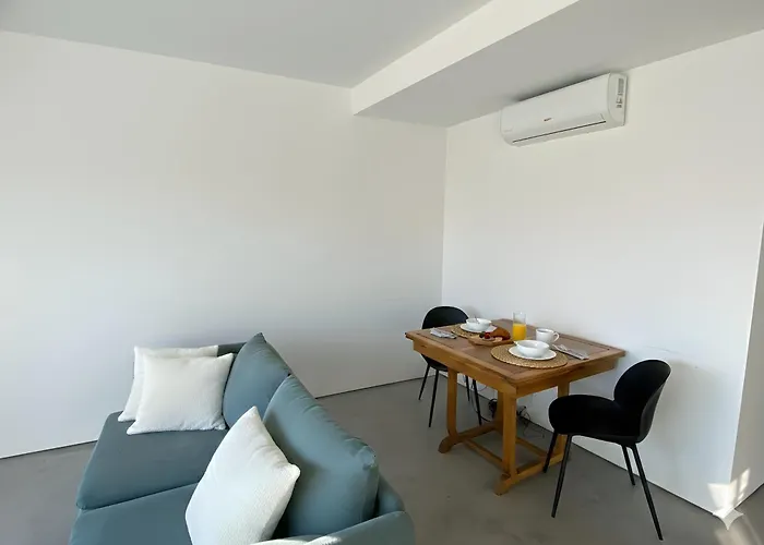 1br With Panoramic View In Historic Centre *